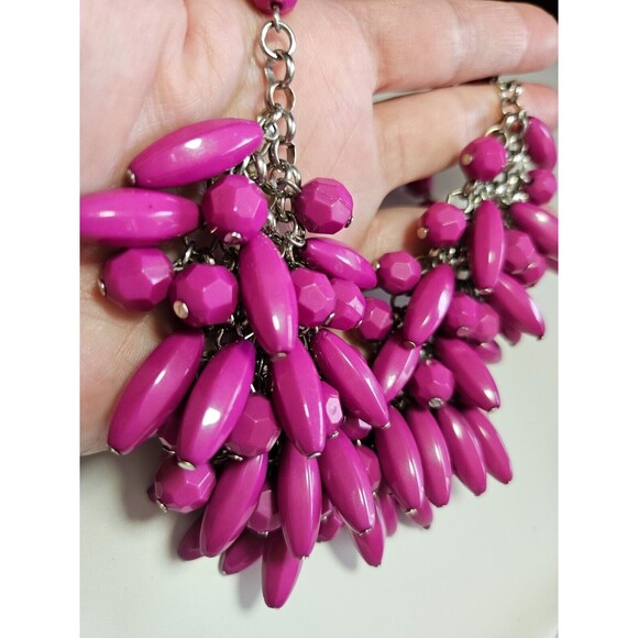 Simple Addiction pink statement necklace - Picture 8 of 14